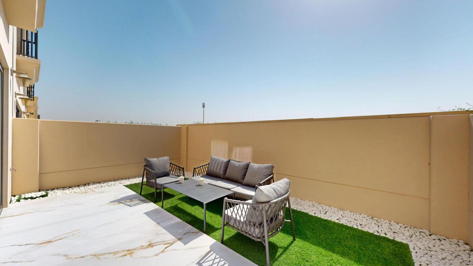 Jumeirah Golf Estate - Elegant Three Bed * Dubai