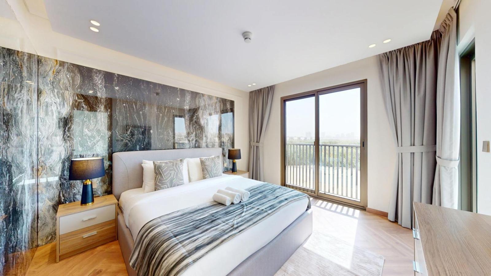 Jumeirah Golf Estate - Elegant Three Bed Holiday home Dubai